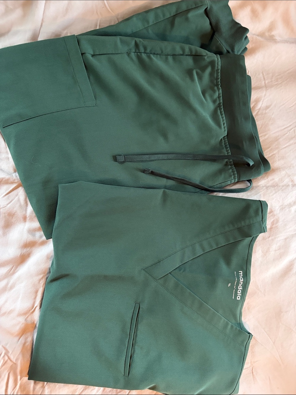 Women’s midnight Green Scrub Set - Mandala p-Xl